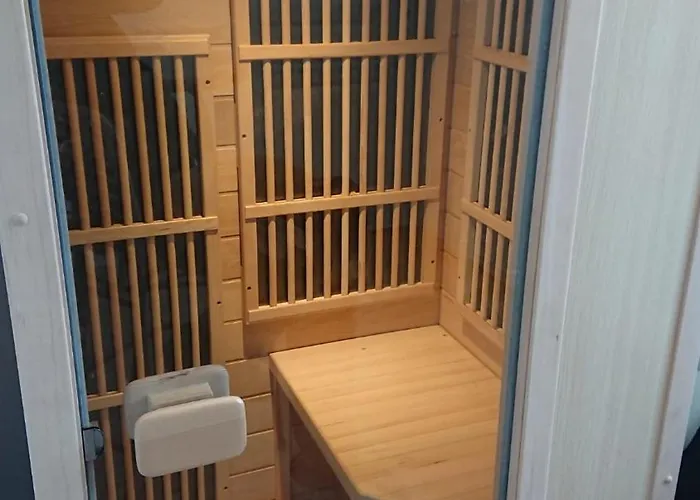 Cosy De 55 M2, Elegant Et Renove Et Parking Prive Sur