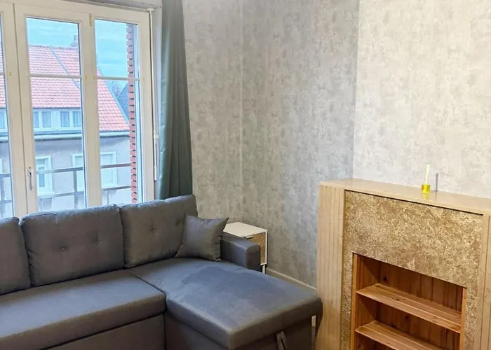 Cosy De 55 M2, Elegant Et Renove Et Parking Prive Sur Apartment *